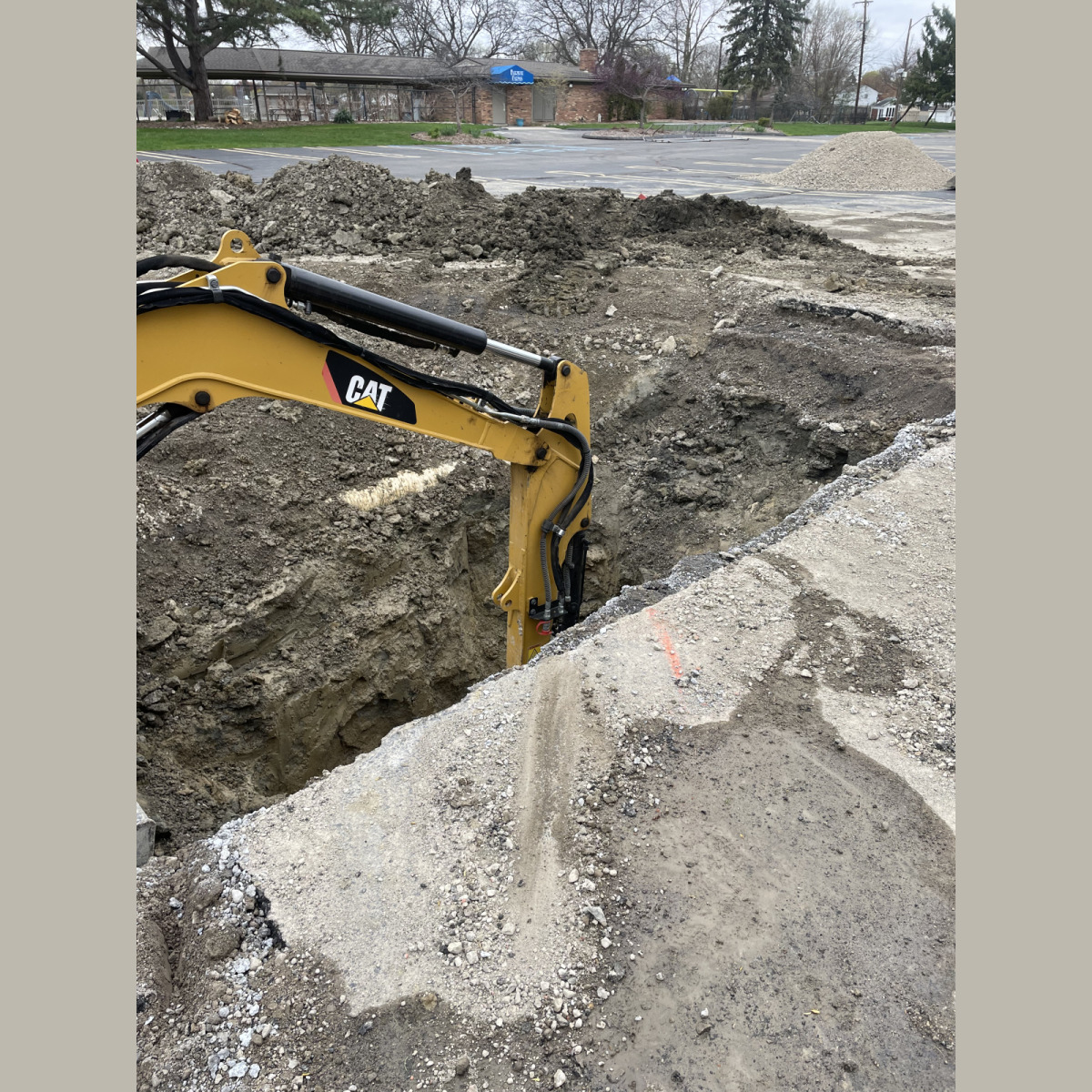Digging Continues - 4 of 5