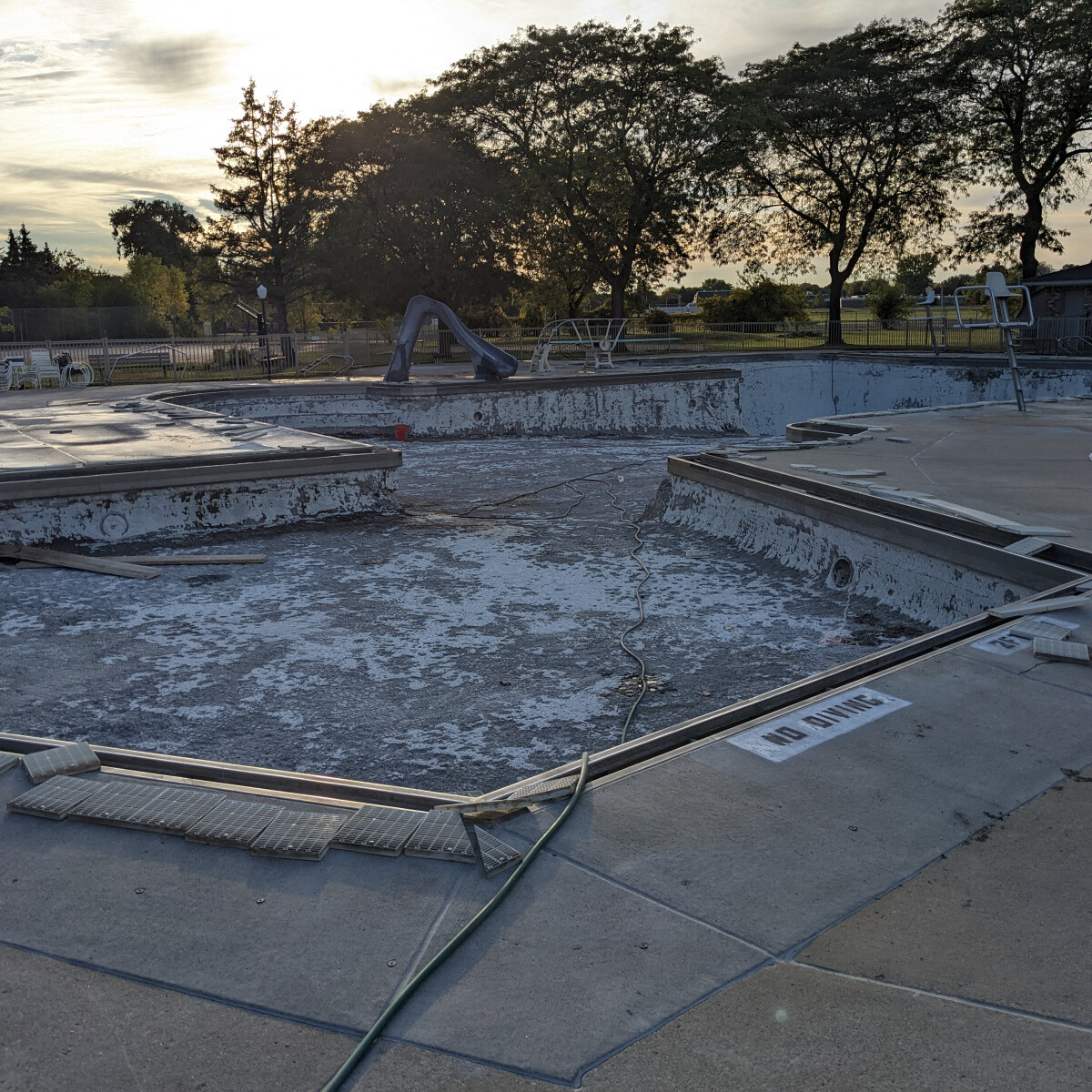 Whole Pool View
