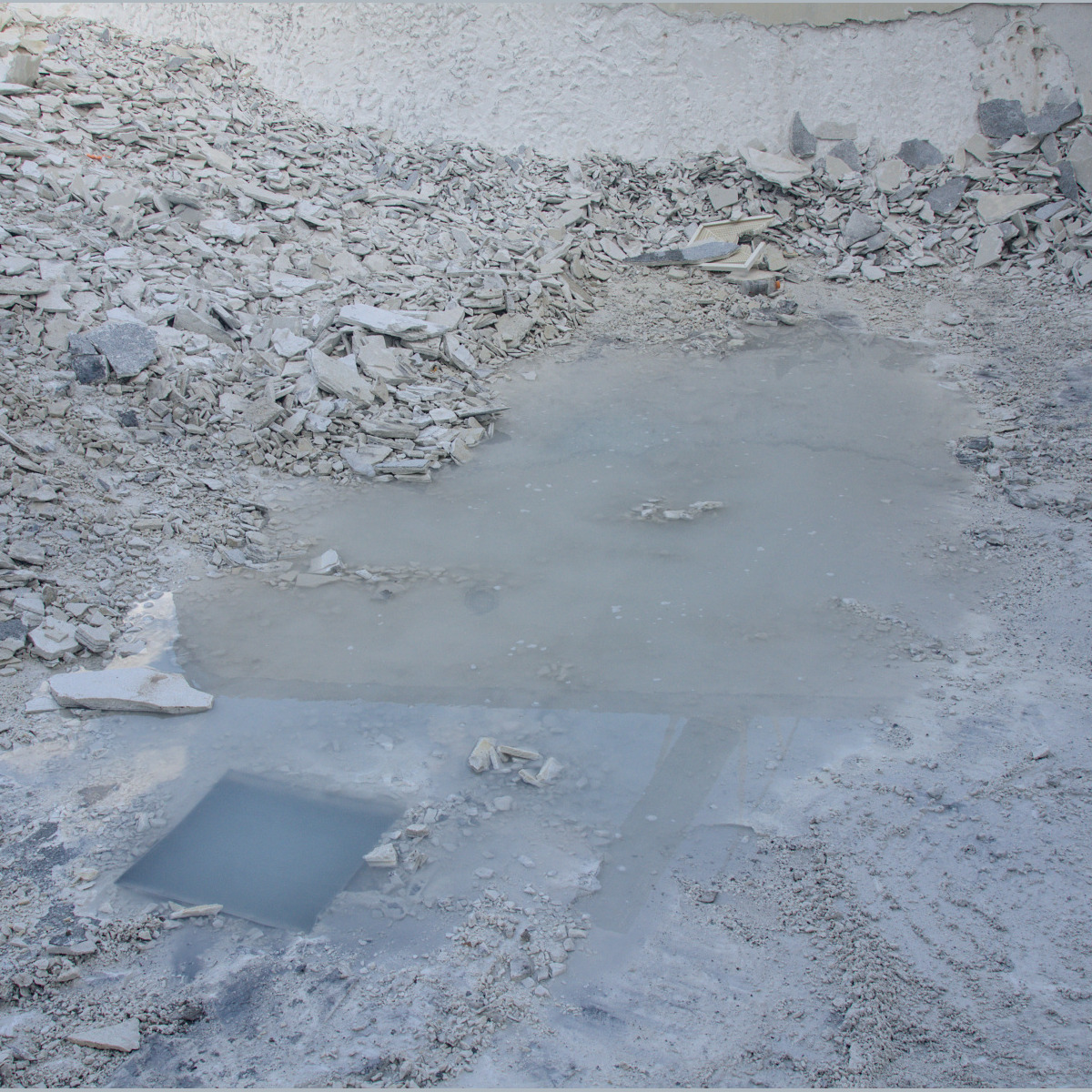 The diving well. Demolition - Day 6